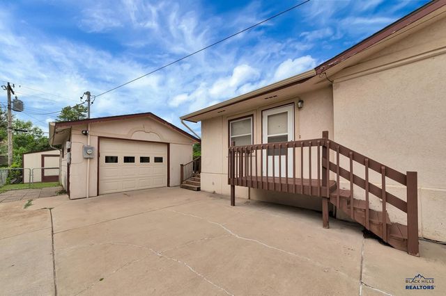 2337 JANET ST, Rapid City, SD 57702