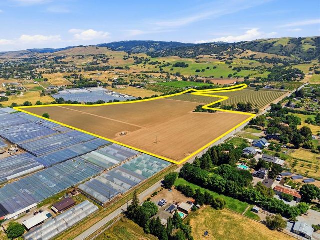 Leavesley Road, Gilroy, CA 95020