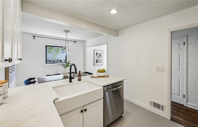2129 Arlington NE Avenue, Atlanta, GA 30324