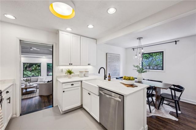 2129 Arlington NE Avenue, Atlanta, GA 30324