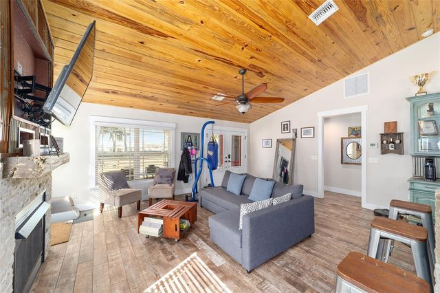 14245 SE 25TH AVENUE, Summerfield, FL 34491