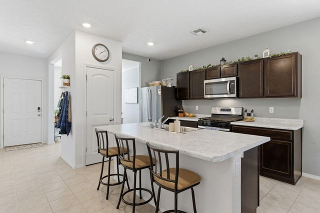 53 Tome Vista Drive, Los Lunas, NM 87031