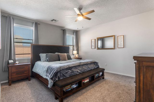 53 Tome Vista Drive, Los Lunas, NM 87031