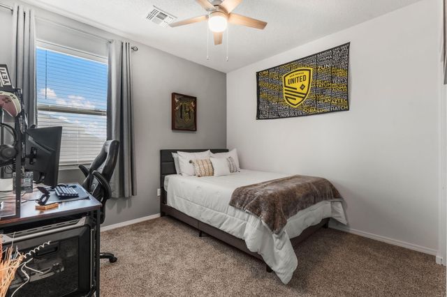 53 Tome Vista Drive, Los Lunas, NM 87031