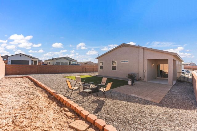 53 Tome Vista Drive, Los Lunas, NM 87031