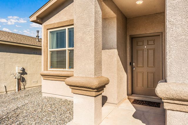 53 Tome Vista Drive, Los Lunas, NM 87031