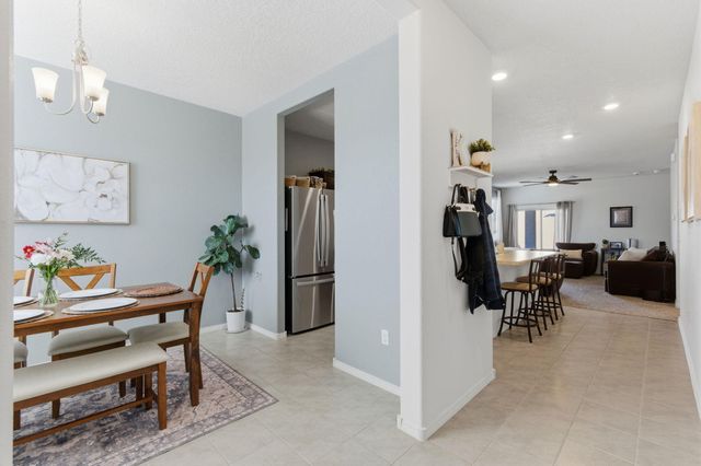 53 Tome Vista Drive, Los Lunas, NM 87031