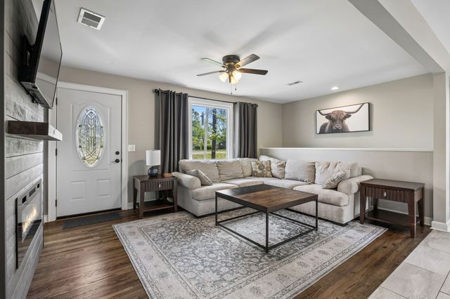 330 Alta Loma Rd, Goodlettsville, TN 37072