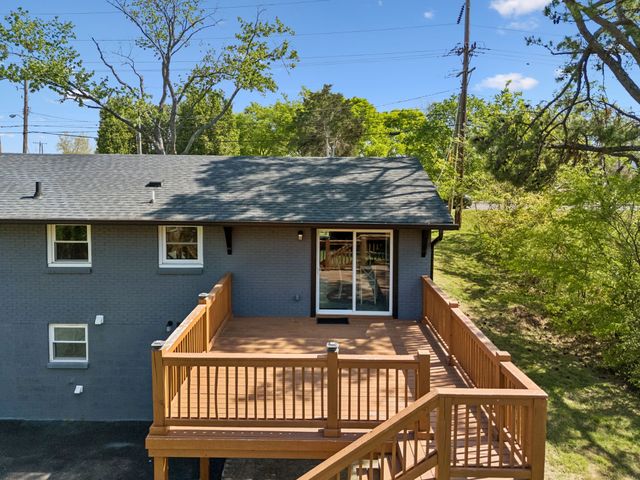 330 Alta Loma Rd, Goodlettsville, TN 37072