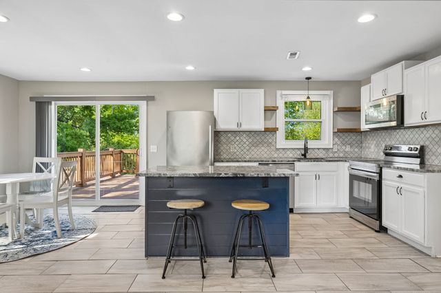 330 Alta Loma Rd, Goodlettsville, TN 37072