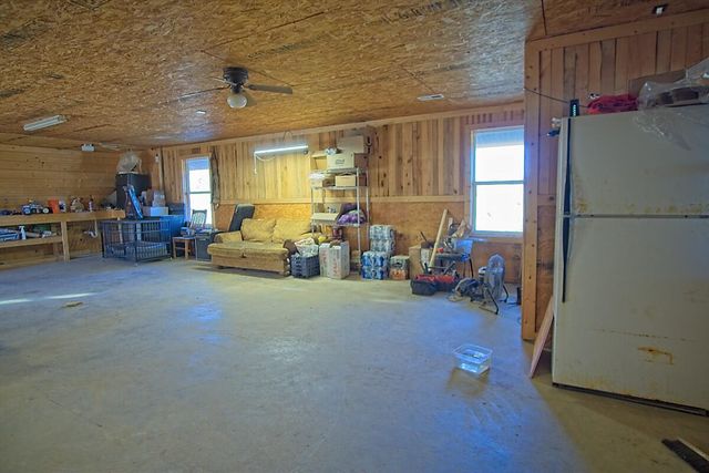 20407 Thunder Ridge Road, Eminence, MO 65466