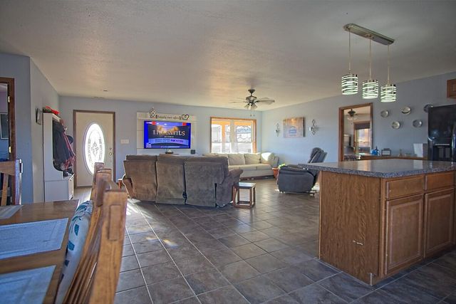 20407 Thunder Ridge Road, Eminence, MO 65466