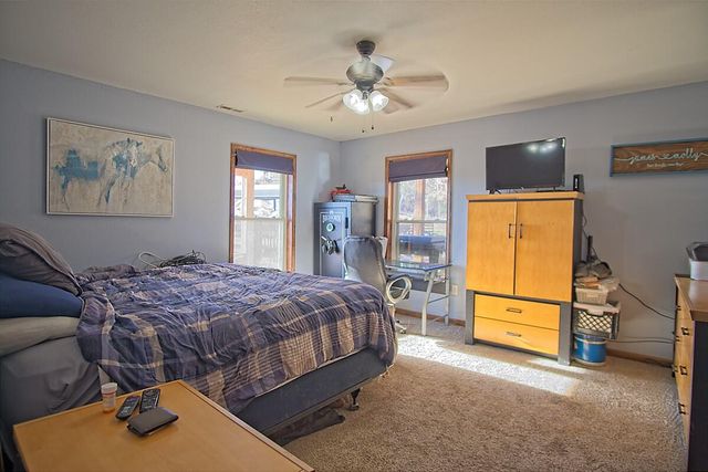 20407 Thunder Ridge Road, Eminence, MO 65466