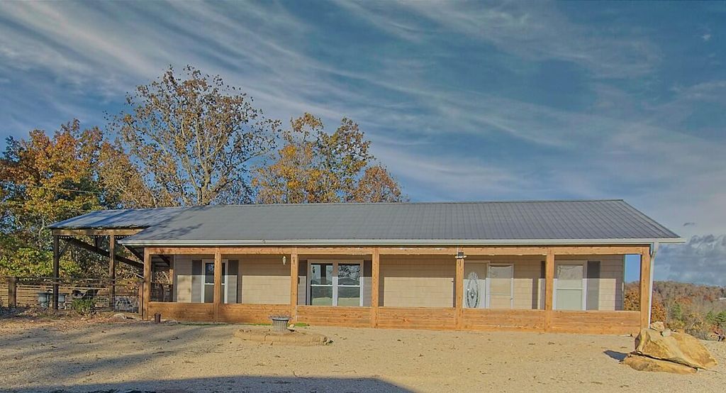 20407 Thunder Ridge Road, Eminence, MO 65466