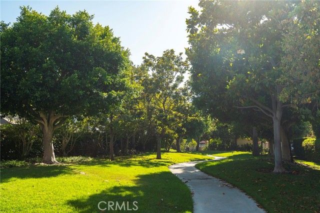 7676 Park Bay Drive, Huntington Beach, CA 92648