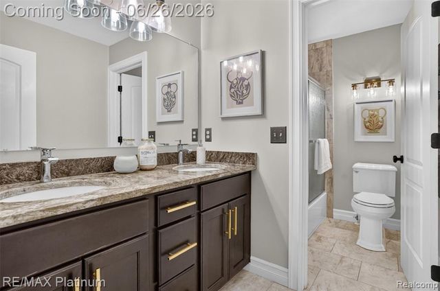 201 Mystic Meadows Court, Howell, MI 48843