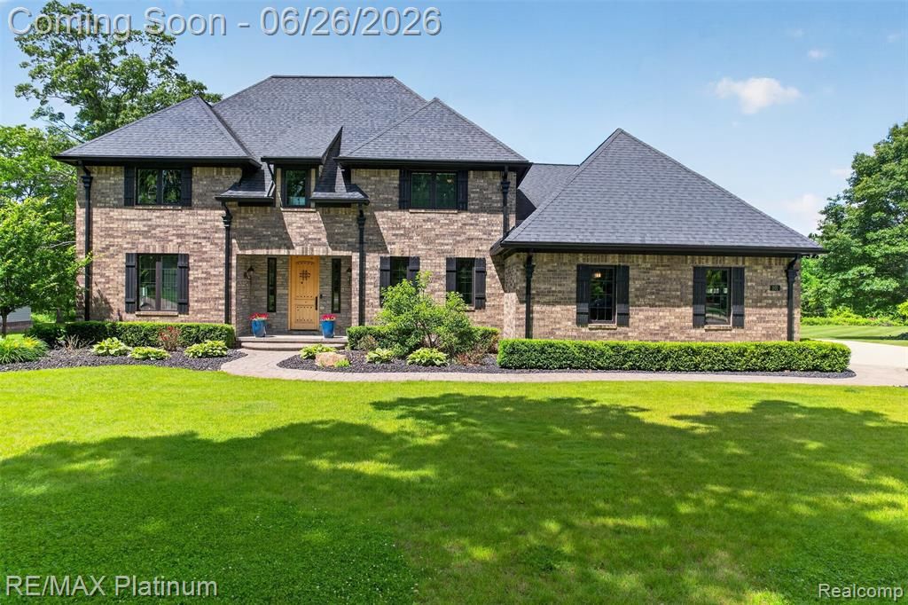201 Mystic Meadows Court, Howell, MI 48843