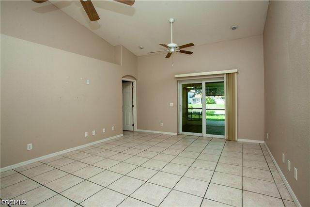 626 SE 13th PL, Cape Coral, FL 33990