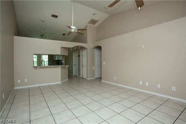 626 SE 13th PL, Cape Coral, FL 33990