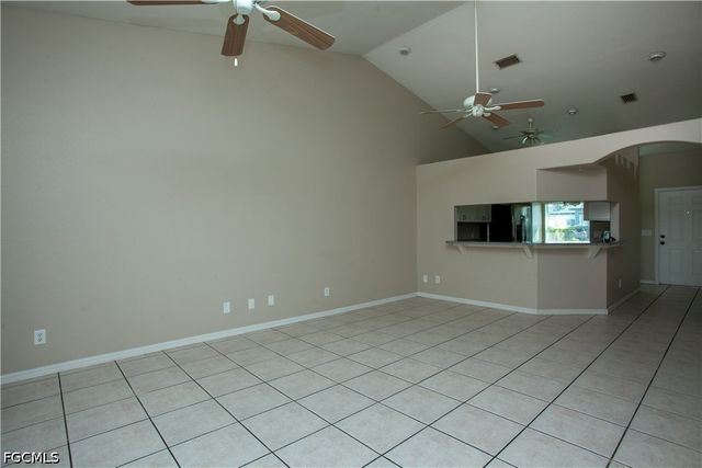 626 SE 13th PL, Cape Coral, FL 33990