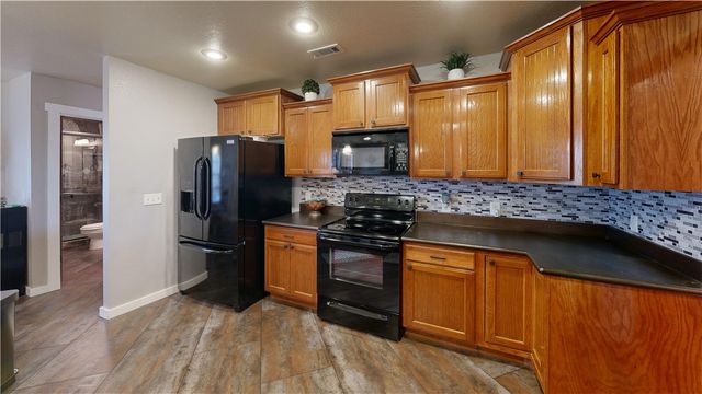 15211 Haynes Road, Rogers, AR 72756