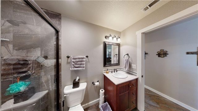 15211 Haynes Road, Rogers, AR 72756