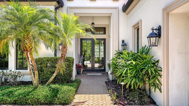 7975 MATERA COURT, Lakewood Ranch, FL 34202