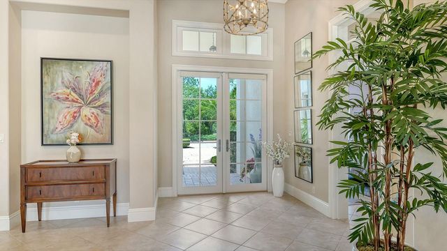 7975 MATERA COURT, Lakewood Ranch, FL 34202