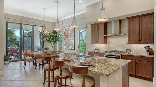 7975 MATERA COURT, Lakewood Ranch, FL 34202
