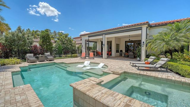 7975 MATERA COURT, Lakewood Ranch, FL 34202