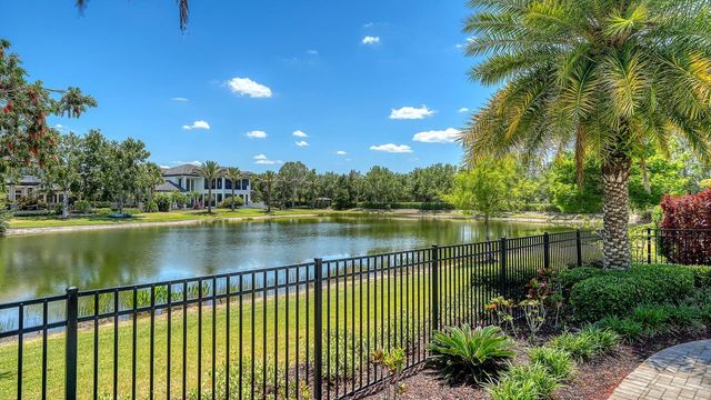 7975 MATERA COURT, Lakewood Ranch, FL 34202