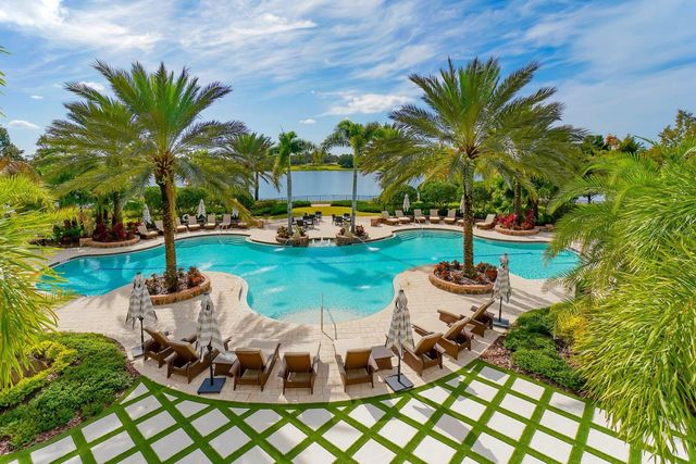7975 MATERA COURT, Lakewood Ranch, FL 34202