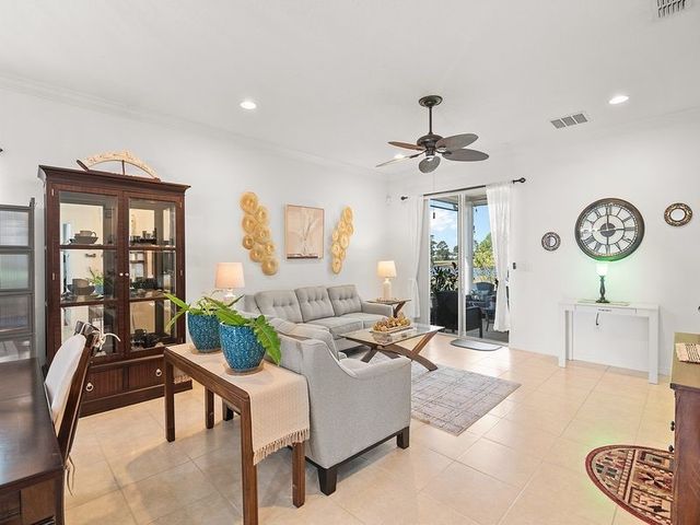 602 Gossamer Wing Way, Sebastian, FL 32958