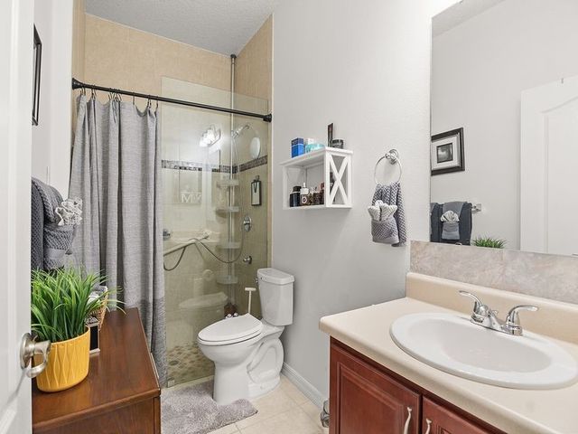 602 Gossamer Wing Way, Sebastian, FL 32958