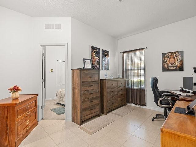 602 Gossamer Wing Way, Sebastian, FL 32958