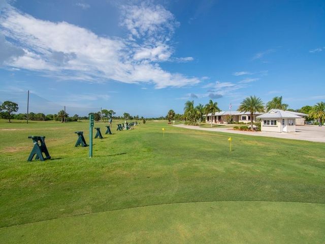 602 Gossamer Wing Way, Sebastian, FL 32958