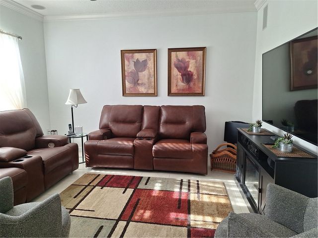 602 Gossamer Wing Way, Sebastian, FL 32958