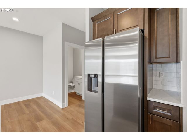 4011 Sw ROYAL Ave, Gresham, OR 97080