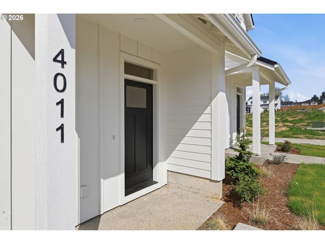 4011 Sw ROYAL Ave, Gresham, OR 97080