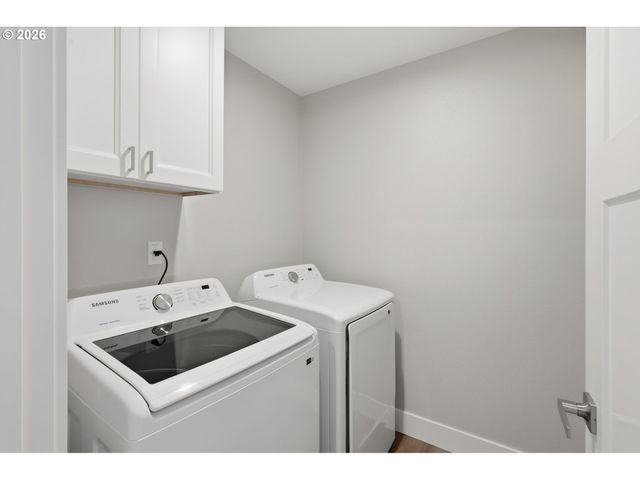 4011 Sw ROYAL Ave, Gresham, OR 97080