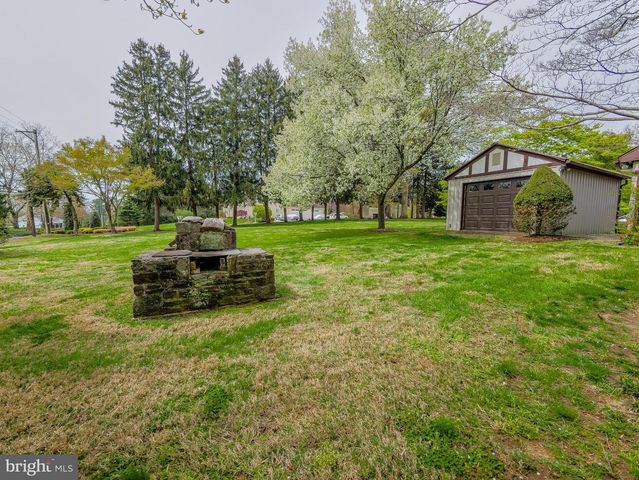 153 W ROSE VALLEY RD, Rose Valley, PA 19086