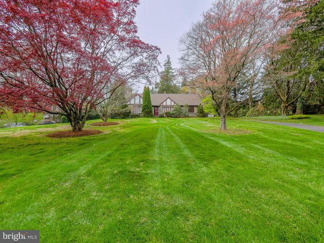 153 W ROSE VALLEY RD, Rose Valley, PA 19086