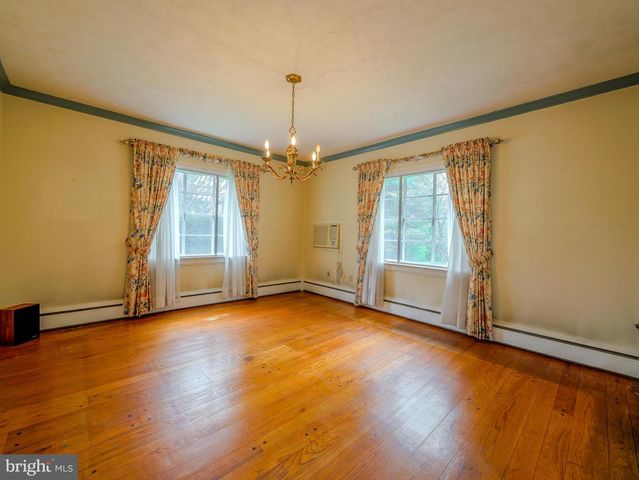 153 W ROSE VALLEY RD, Rose Valley, PA 19086
