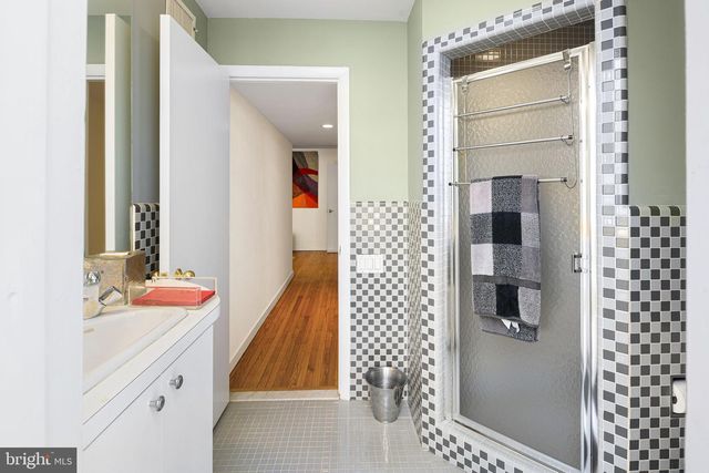 1610 GERSON DR, Penn Valley, PA 19072