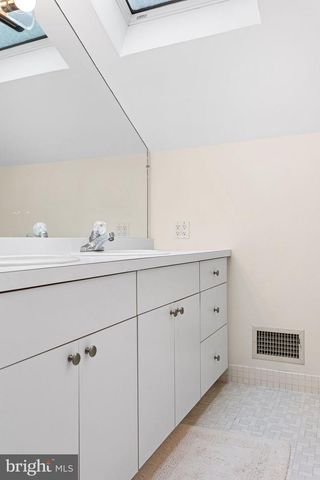 1610 GERSON DR, Penn Valley, PA 19072