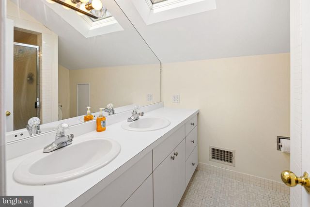 1610 GERSON DR, Penn Valley, PA 19072