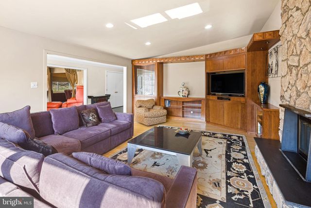 1610 GERSON DR, Penn Valley, PA 19072