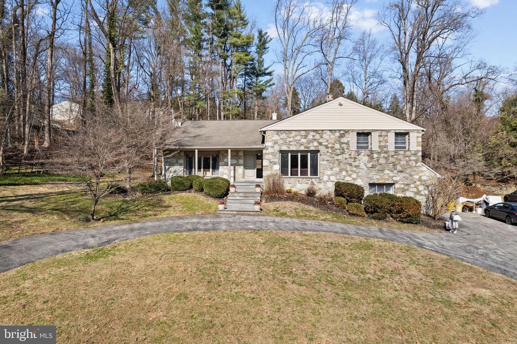 1610 GERSON DR, Penn Valley, PA 19072