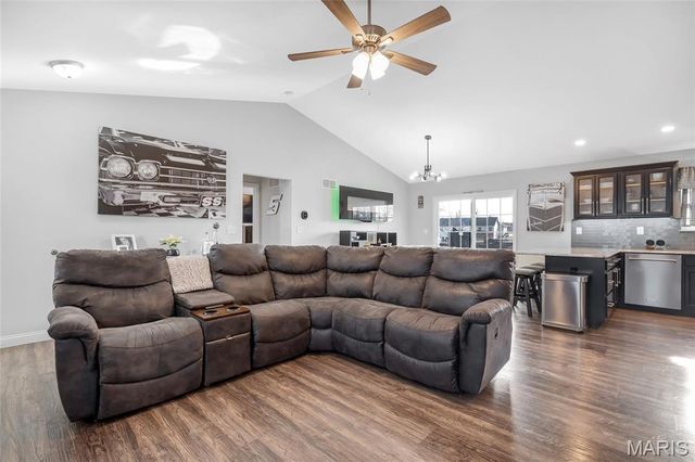 29493 Walnut View Drive, Wright City, MO 63390