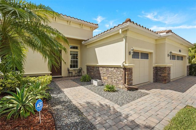 5750 ROCK DOVE DRIVE, Sarasota, FL 34241